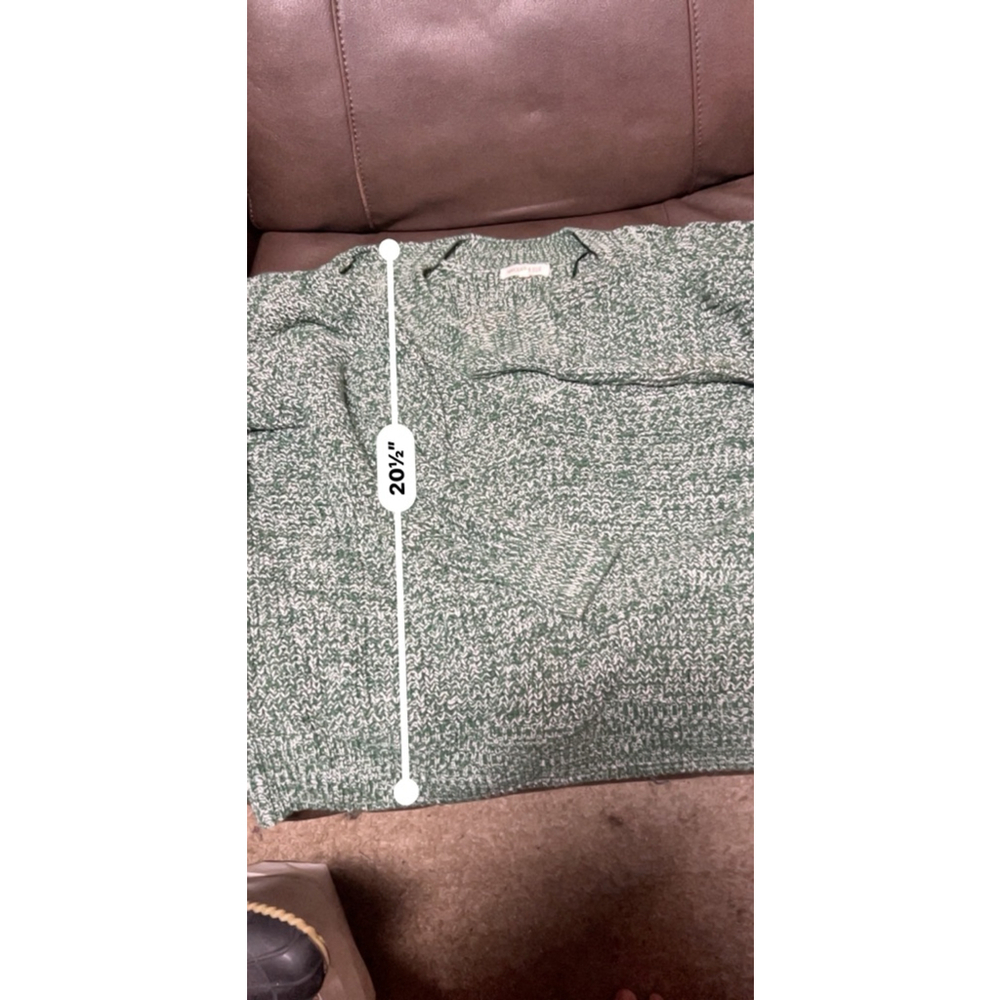 Margeaux & Ellie Green V Neck Sweater Size Large - Picture 5 of 6